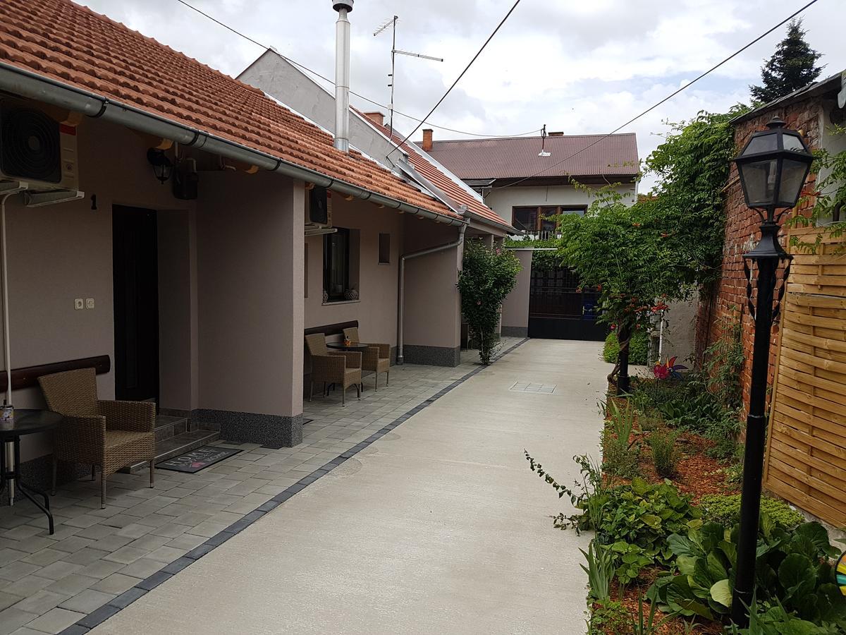 Nunanina Apartmani Pozega Exterior foto